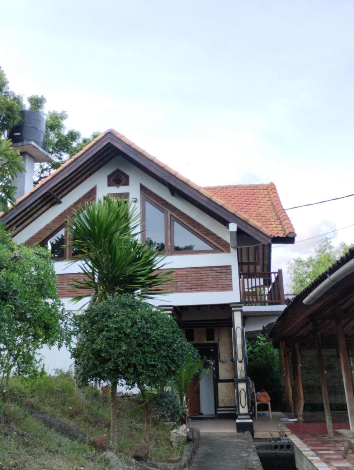 Yoga Bale House Hotel Karangasem Buitenkant foto