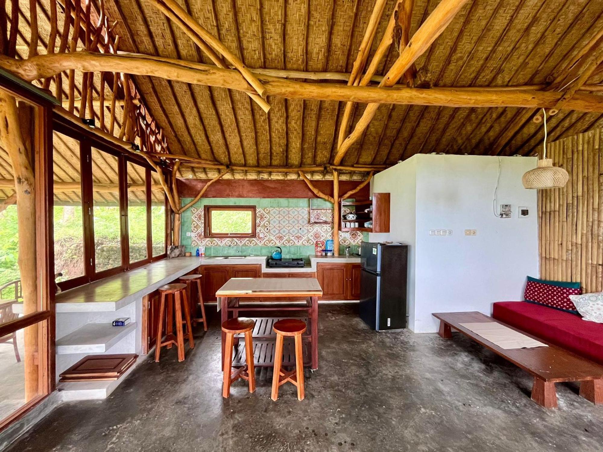 Yoga Bale House Hotel Karangasem Kamer foto